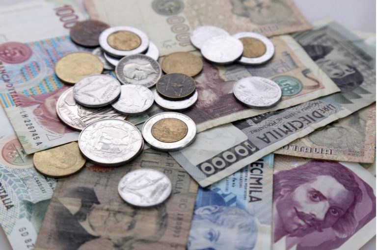 Ecco dove puoi vendere le tue vecchie Lire, Euro e banconote rare ...